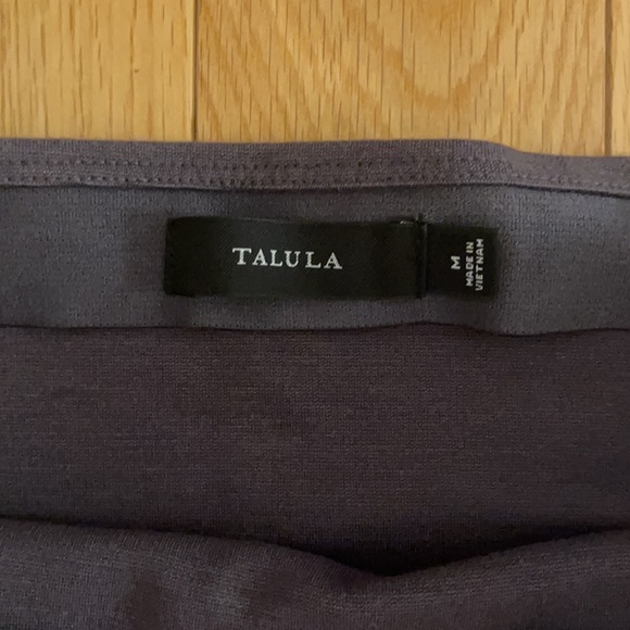 Talula gray tight mini skirt with elastic waist - Picture 2 of 3